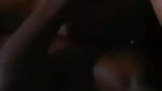 نجمة تويتر الإباحية تحصل على تدمير فتحاتها