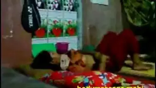 فرج مصري ناضج يستحوذ على قضيب شاب