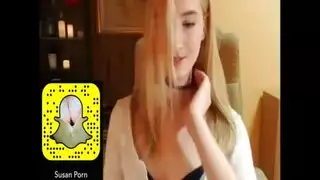 إباحية سناب شات: عاهرة تُمارس الجنس مع قطار من الرجال