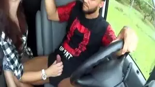 لقاء مراهقة قسري ينتهي باختراق عميق