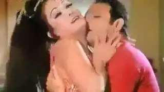 الانتشار المبكر لهالة فاخر: حركة إباحية لبنانية قاسية