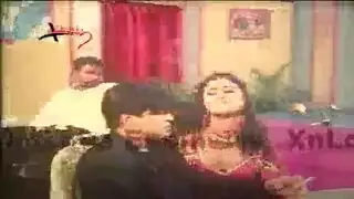 ميشيل آيس تمارس الجنس مرتين في هذا المشهد الإباحي