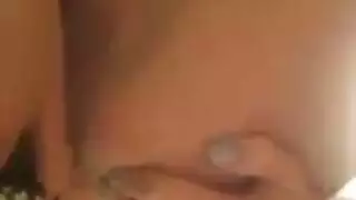 فيرونيكا تمنح إله العضلات المتعرق عملية حلق عميقة
