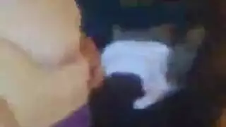 مص قضيبي مزدوج صارم من العاهرة حمراء الشعر المشمسة والمراهقة جينا
