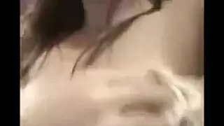 مبيت جماعي: مراهقون يتبادلون الشركاء وينكتون طوال الليل