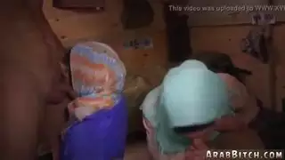 تورم الهرة صب الفرنسي شرطي
