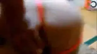 حفلة جنس ليبية: جماع جماعي وتدفق السوائل الأنثوية