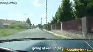 فتحات الشابة السمراء المذهلة مقدر لها النجومية الإباحية