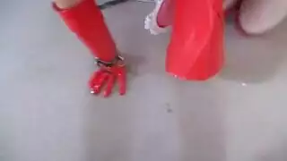 شاب مثير ينيك فرس محلوق بعنف وعمق