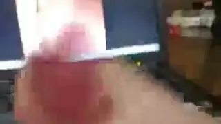 عاهرة يائسة تمتعت بقسوة من قبل شاب مفتول العضلات