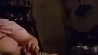 مفلس هي الغش على زوجها كثيرًا ، لأنها قرنية للغاية وقرنية طوال الوقت