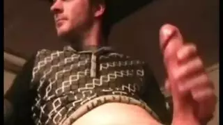 استمناء بقضيب كبير إباحي – إفراغ حمولة ضخمة بسبب الرغبة