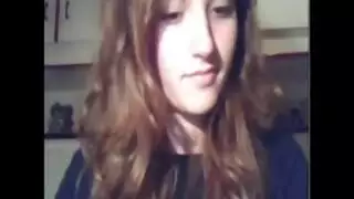 سيدات ثريات تدفع للعاهرات مقابل اعترافات جنسية وممارسة قاسية