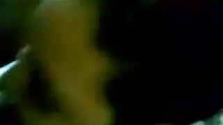 عربية ساخنة ذات أثداء كبيرة تأخذ جنس شرجي قاسي