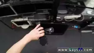 فتيات مخنثات ساخنة تضاعف المتعة بالزب والفرج