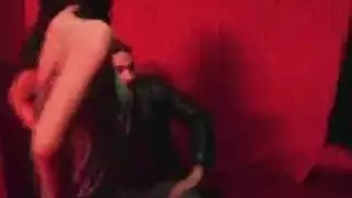 بورن بهيمي غير مقطع مع قذفة كاملة