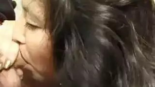 بورن أجنبي صريح مع مشاهد صادمة