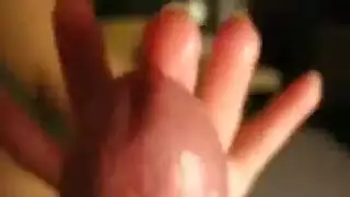 امرأة ناضجة وصبي أجنبي في مشهد صريح صعب