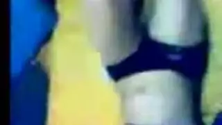 عري كامل وجنس صريح مع منال رافت