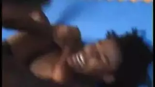 إباحية مكتبية: رئيس يوفر عمال جنس لموظفين محبطين