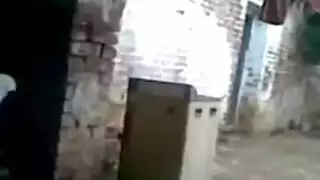 جماع ثلاثي إيطالي: الصديقة السابقة تأخذه في الفتحتين