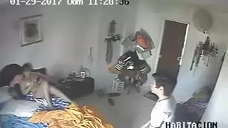 كاميرا نظارات تجسس: العدسة المصقولة تلتقط جماع صريح