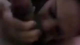 وضعية الكلب في مقعد السائق: سكس سيارة مصري