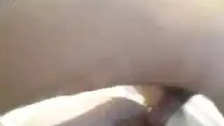 جمال إيراني شهواني يستقبل قضيبًا ملتهبًا