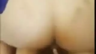 قضيب الأخ يقابل فم ومهبل الأخت: إباحية محارم مصرية غير مقطوعة