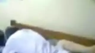 هي تريد القضيب فقط وهو يلبي الطلب