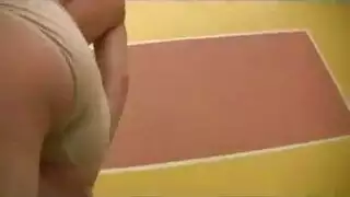 ام تعلم بنتها الجنس واخوها ينكهم