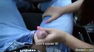 شباب مثيرون يمارسون الجنس مع بنات جميلات في فيلم إباحي صريح