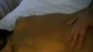 العاهرة السمراء مي عز الدين تأخذ عدة حمولات على الفيلم