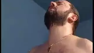 بالإصبع ممرضة