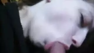 مصارعة زيت سحاقية ساخنة تؤدي إلى مقص ونيك مزدوج