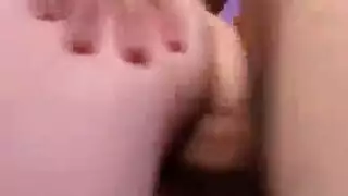 سكس البهيمية: امرأة تأخذ قضيب الحصان بإثارة