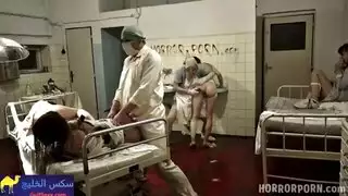 إكس إكس إكس بطريقة الإبادة: نيك ثم قطف أعضاء الإناث