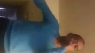 لقاء مثلي فاخر: إباحية مع شباب أنيقين