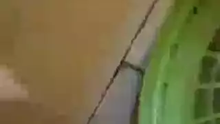 جماع عنيف في تانغا وردي وكعوب حمراء